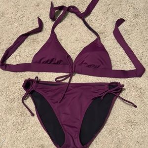 Like New Victoria’s Secret Bikini Size M Top and Size L Bottom